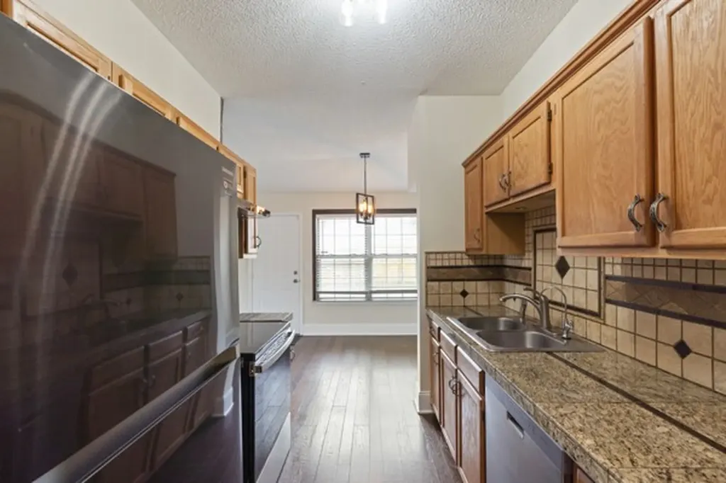 421 Cedar Park Circle La Vergne TN 37086