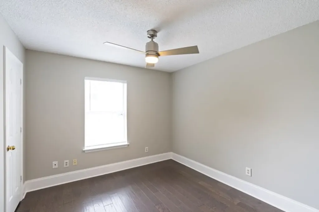 421 Cedar Park Circle La Vergne TN 37086
