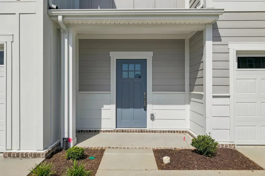 351 Carver Connection Lebanon TN 37087