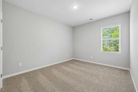351 Carver Connection Lebanon TN 37087