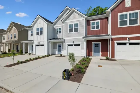 351 Carver Connection Lebanon TN 37087