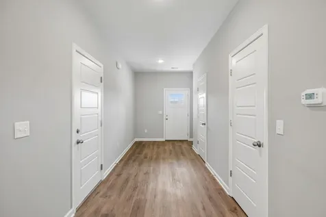 351 Carver Connection Lebanon TN 37087