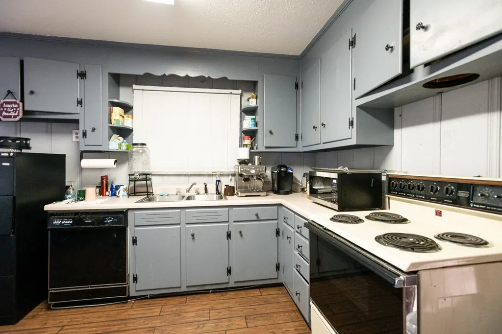 637 S Lowry Street Smyrna TN 37167