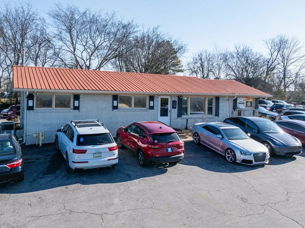 637 S Lowry Street Smyrna TN 37167