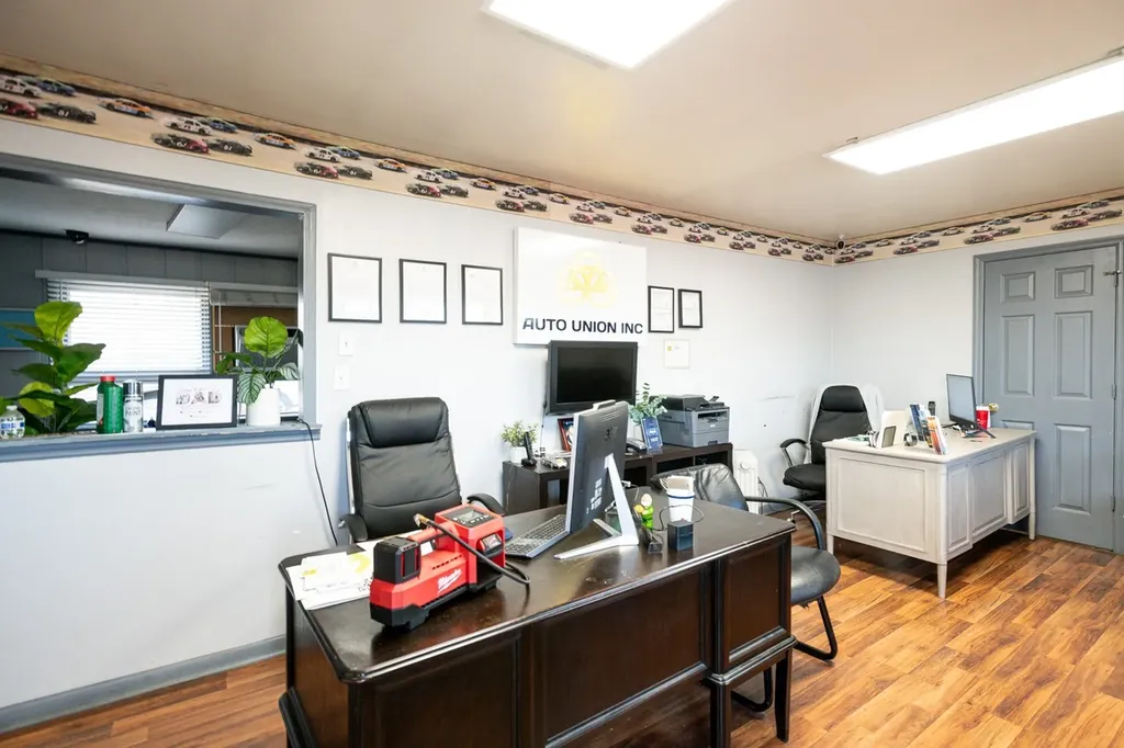 637 S Lowry Street Smyrna TN 37167