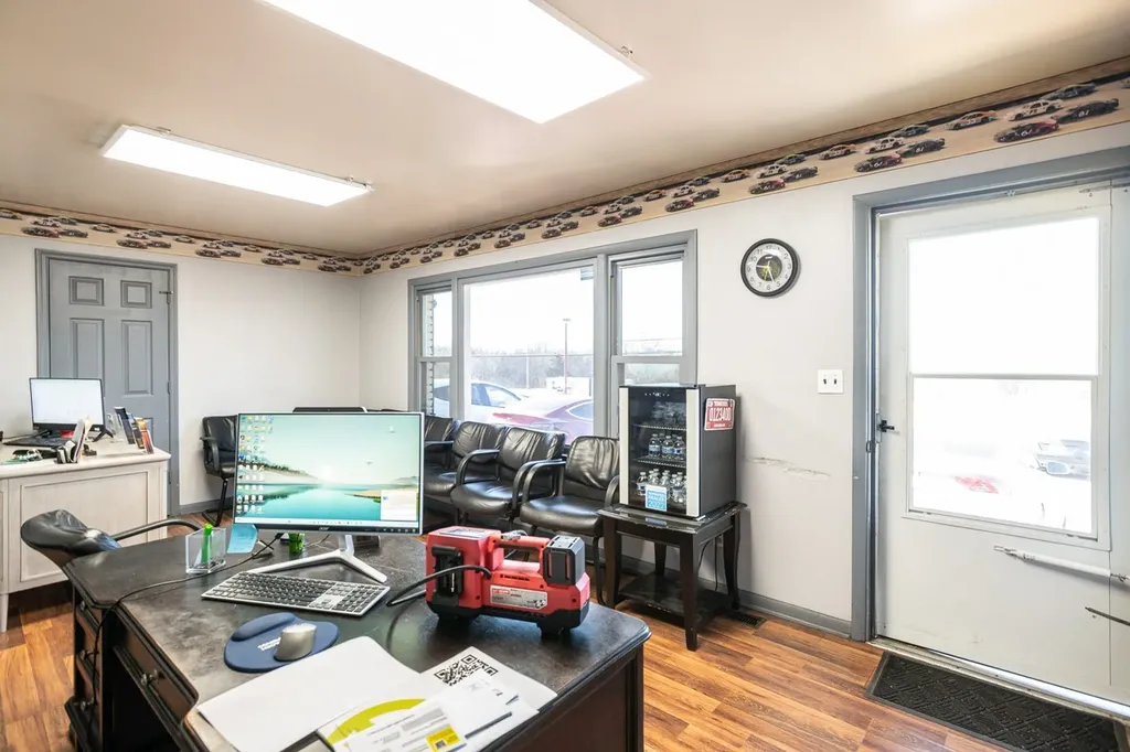637 S Lowry Street Smyrna TN 37167