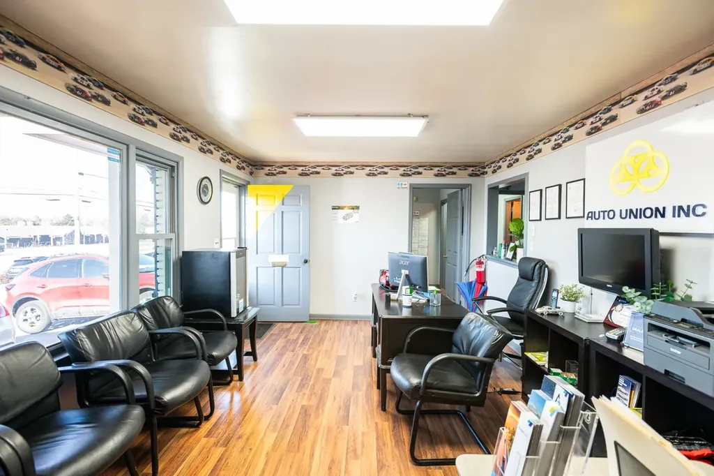 637 S Lowry Street Smyrna TN 37167