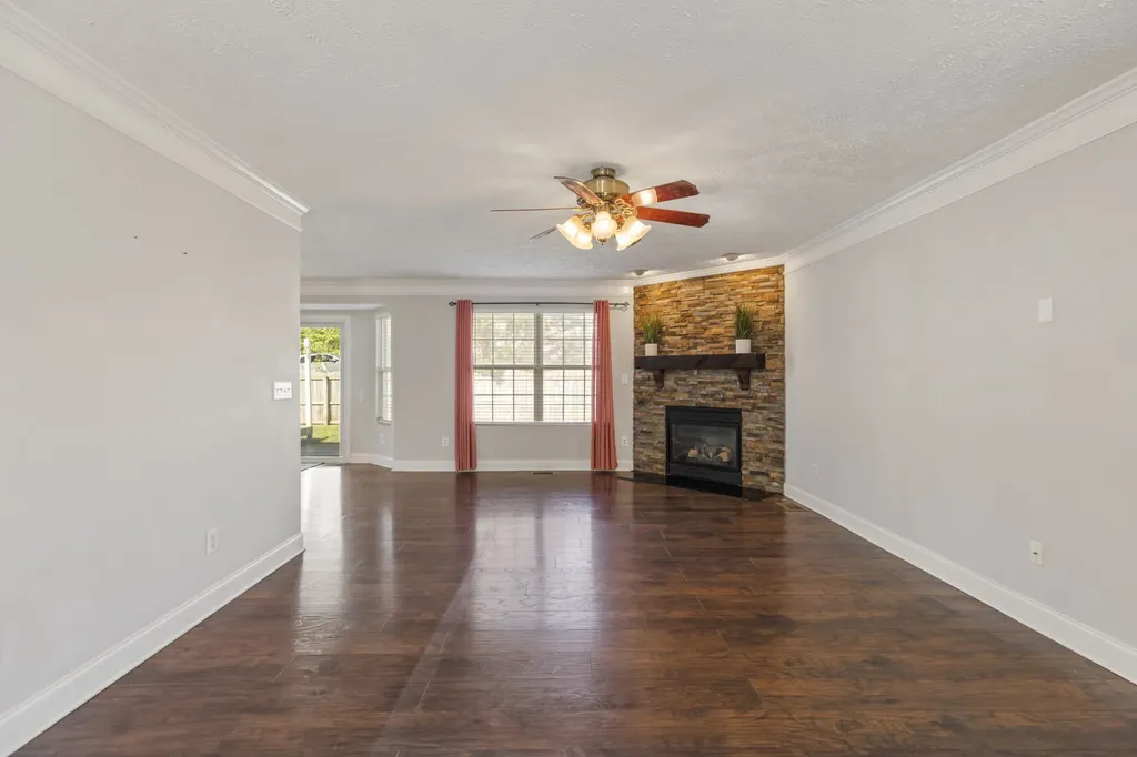 2290 Hayward Lane Spring Hill TN 37174
