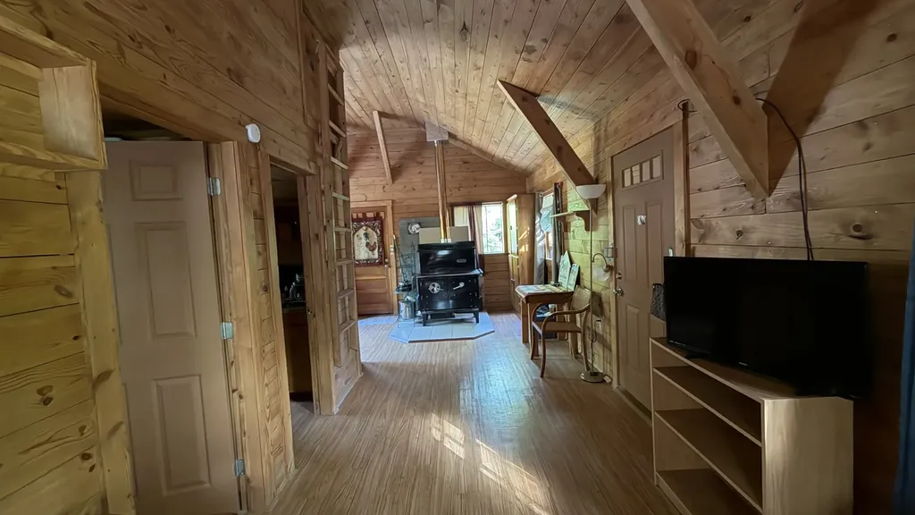 3162 Northcutts Cove Road Beersheba Springs TN 37305