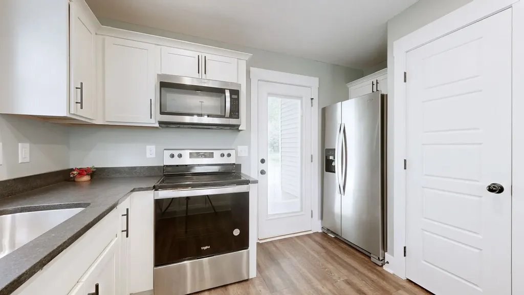 394 Martha Lane Clarksville TN 37043