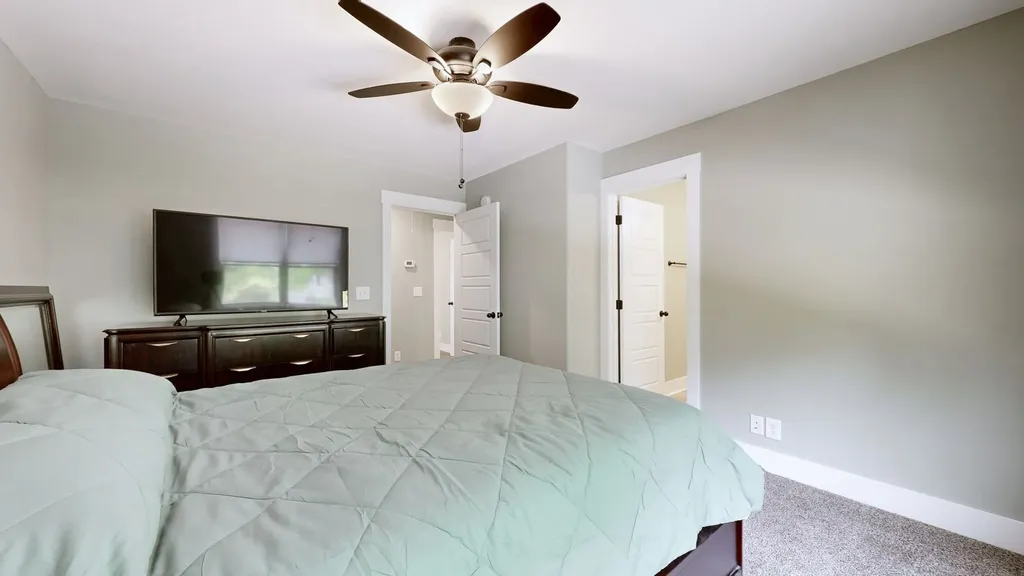 394 Martha Lane Clarksville TN 37043