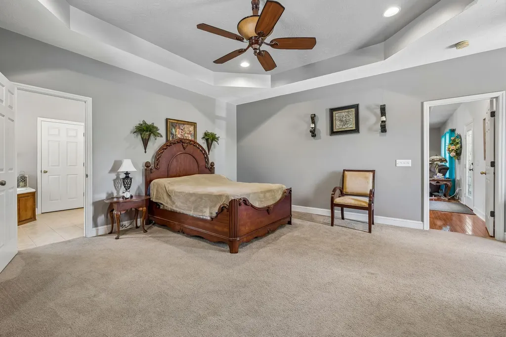 1709 Holland Road Lafayette TN 37083