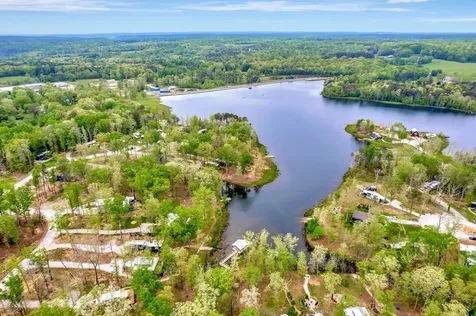 84 Lillypad Lane Tracy City TN 37387
