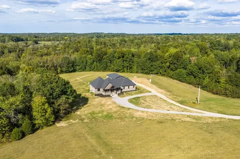 120 Hummingbird Meadows Road Palmyra TN 37142