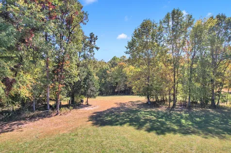 796 Daisy Circle Cumberland Furnace TN 37051