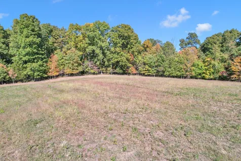 796 Daisy Circle Cumberland Furnace TN 37051