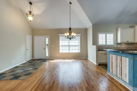 2118 Sue Lane Spring Hill TN 37174