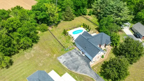 2118 Sue Lane Spring Hill TN 37174