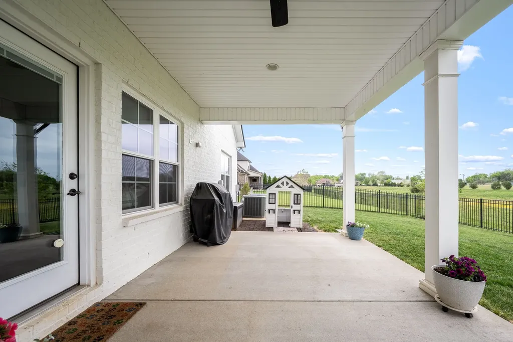 3939 Runyan Cove Murfreesboro TN 37127