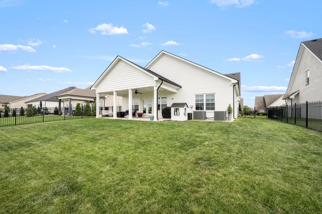 3939 Runyan Cove Murfreesboro TN 37127