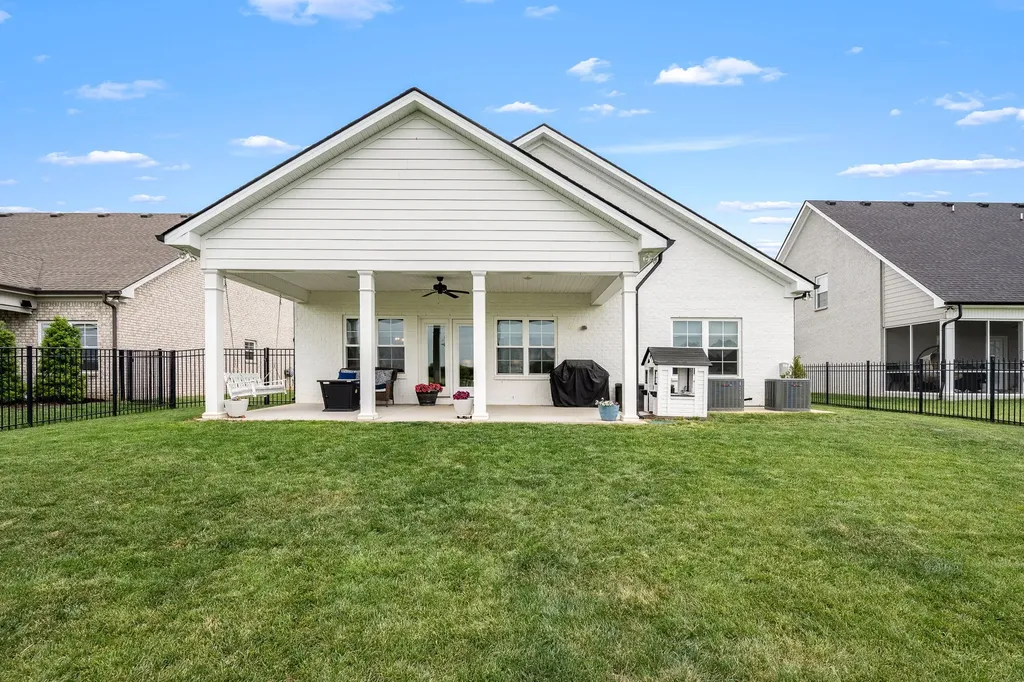 3939 Runyan Cove Murfreesboro TN 37127
