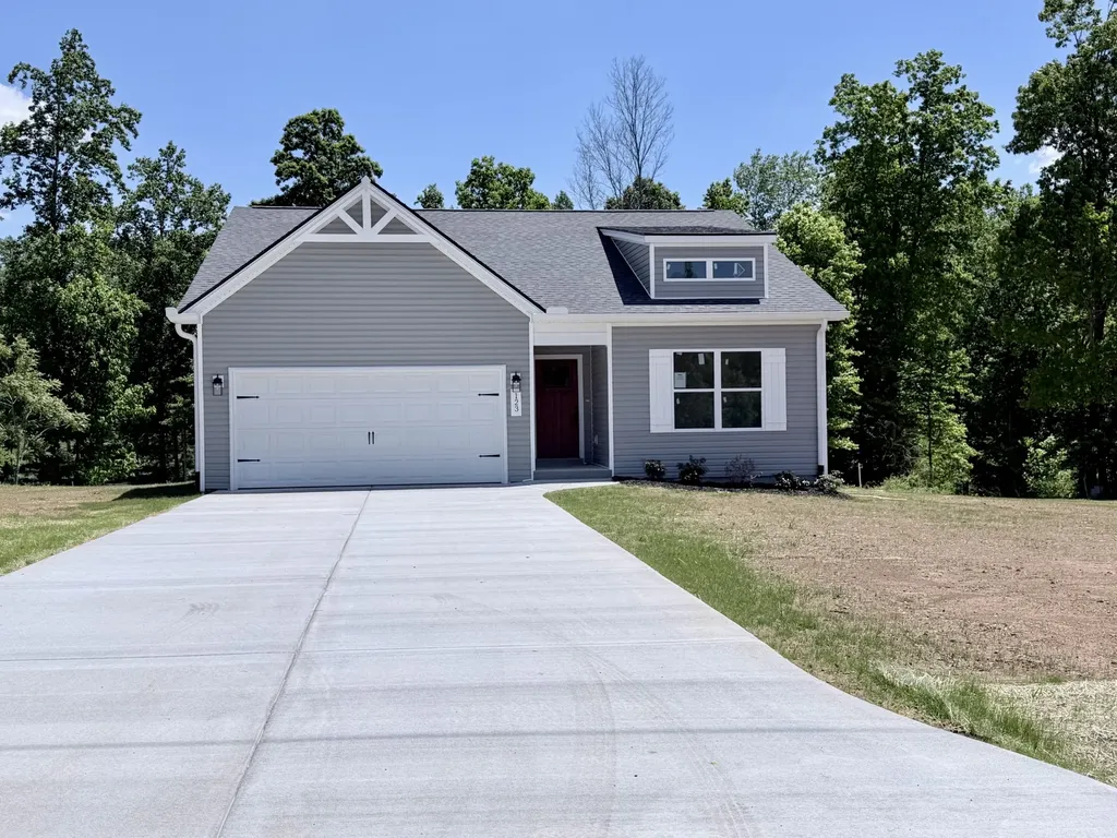 123 Morgan Lane Dickson TN 37055