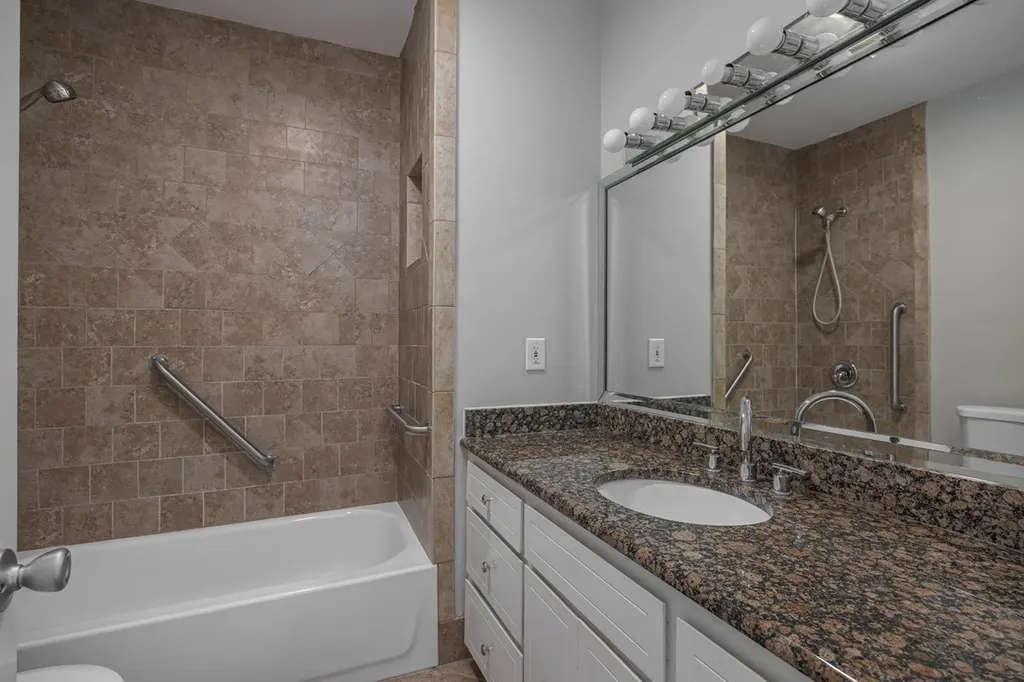 4215 Harding Pike Nashville TN 37205