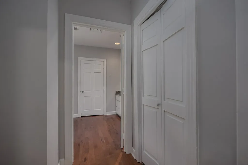4215 Harding Pike Nashville TN 37205