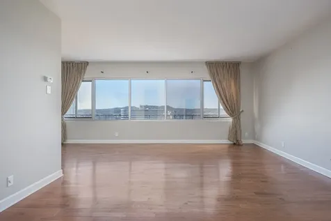 4215 Harding Pike Nashville TN 37205