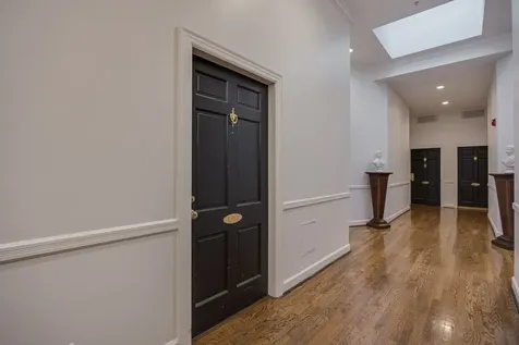 4215 Harding Pike Nashville TN 37205