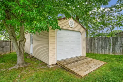 357 Chestnut Grove Court Clarksville TN 37042