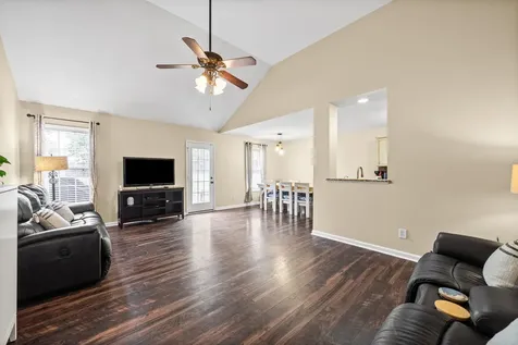 357 Chestnut Grove Court Clarksville TN 37042