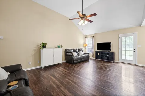 357 Chestnut Grove Court Clarksville TN 37042