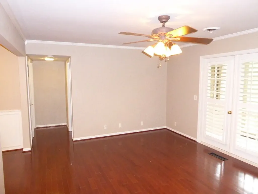 5025 Hillsboro Pike Nashville TN 37215