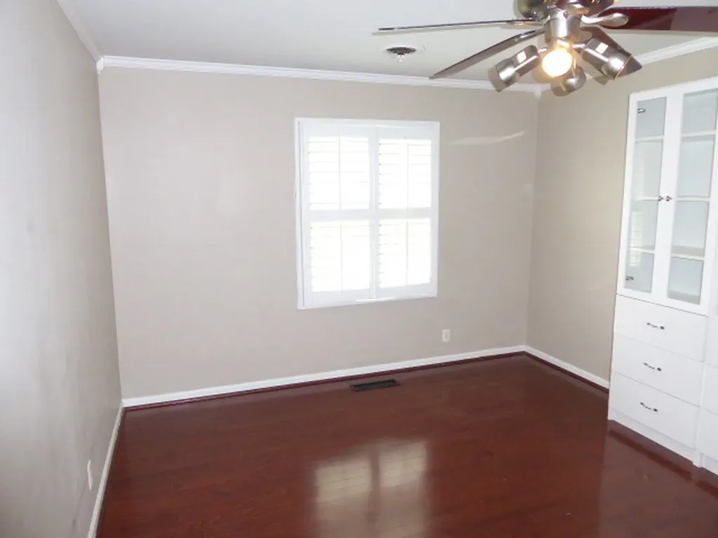 5025 Hillsboro Pike Nashville TN 37215