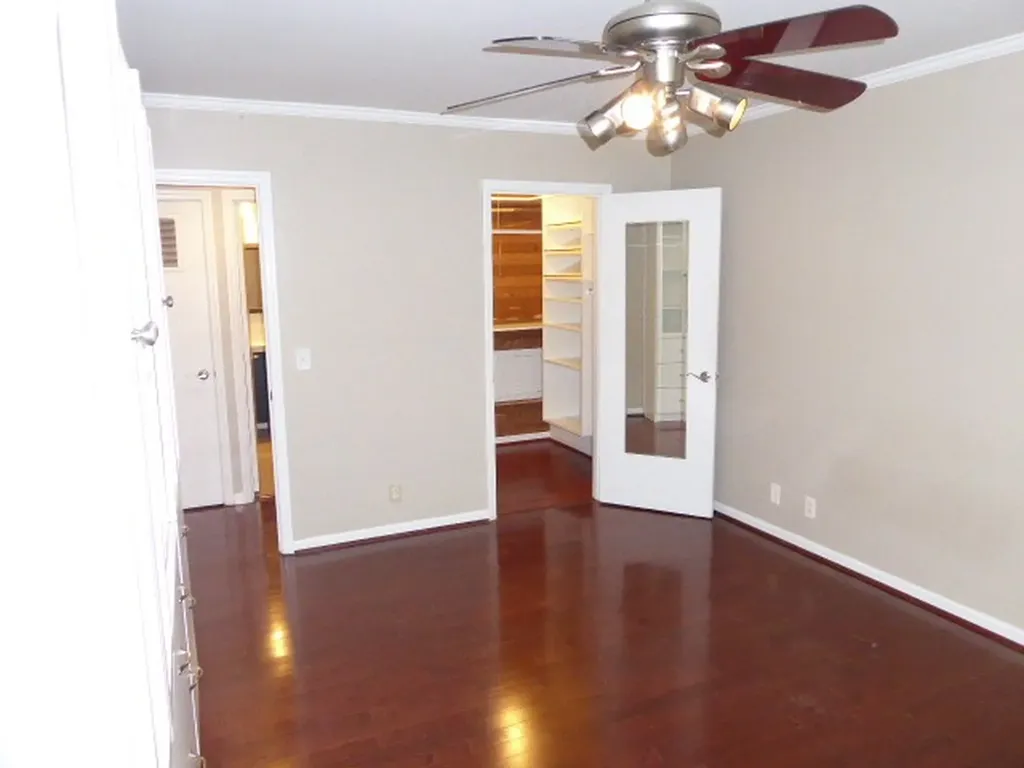 5025 Hillsboro Pike Nashville TN 37215