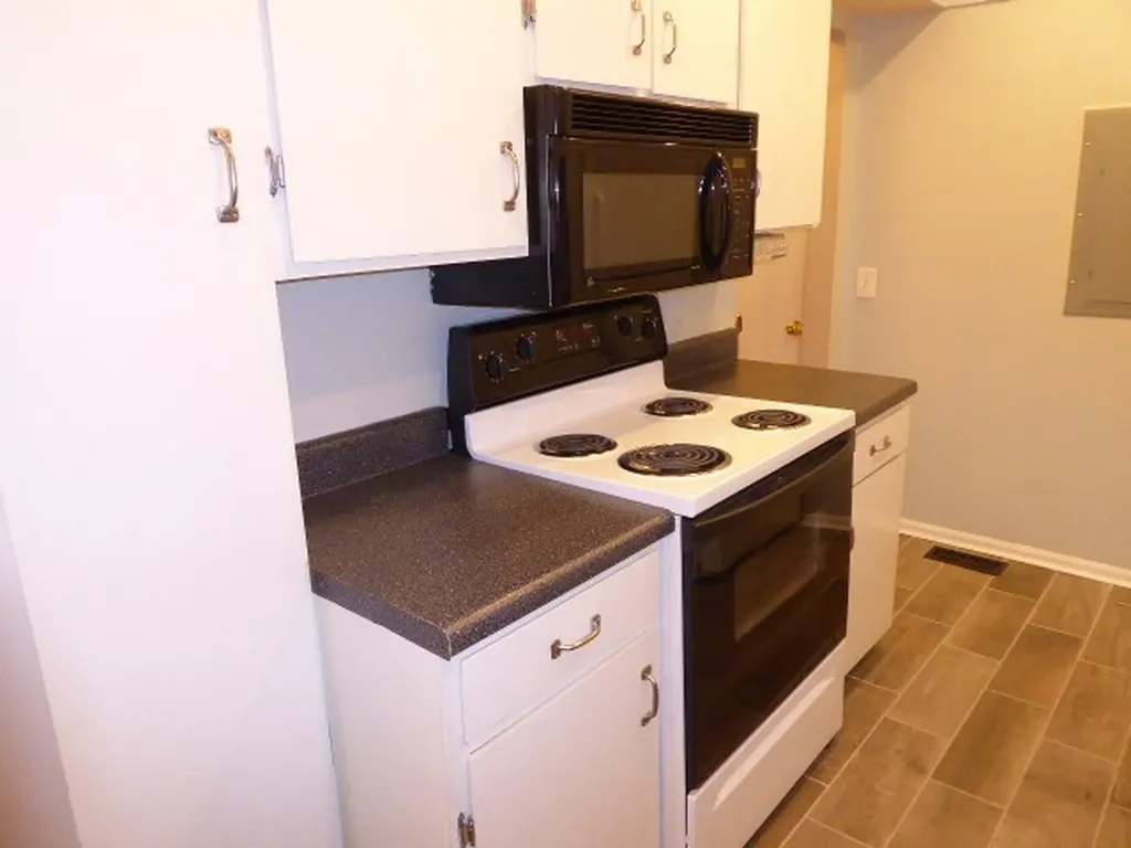 5025 Hillsboro Pike Nashville TN 37215