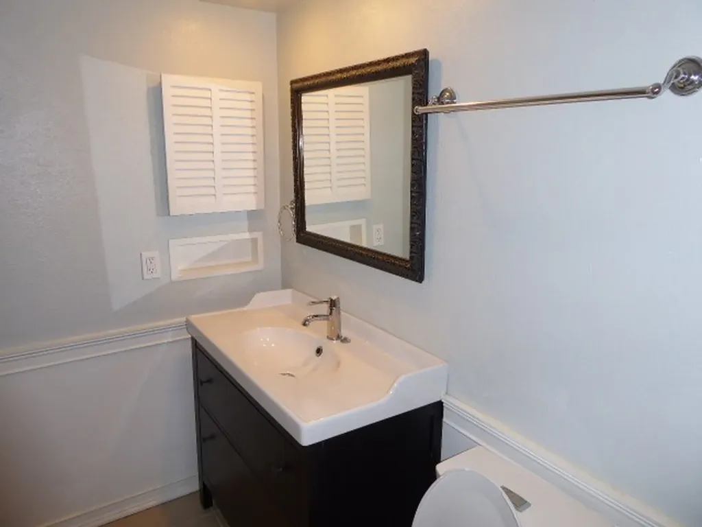 5025 Hillsboro Pike Nashville TN 37215