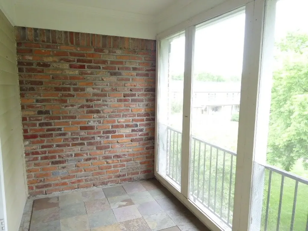 5025 Hillsboro Pike Nashville TN 37215