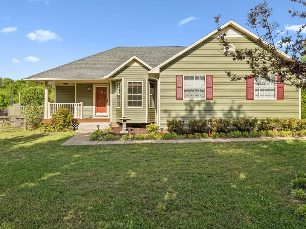 136 Oak Valley Drive Spring Hill TN 37174