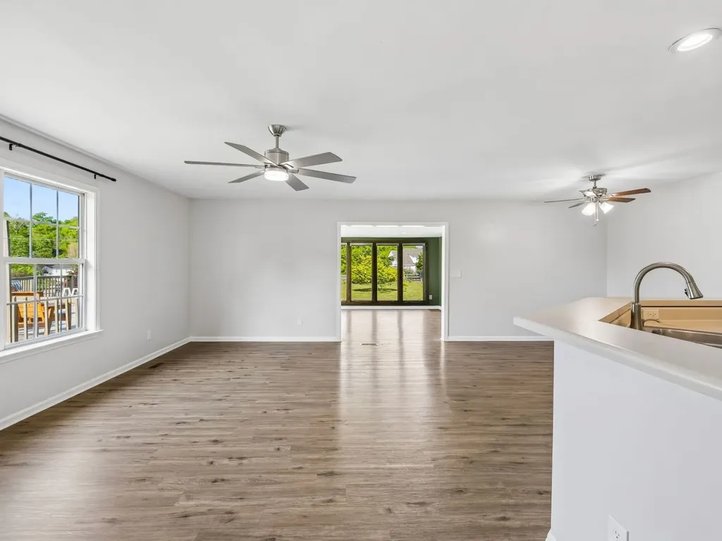136 Oak Valley Drive Spring Hill TN 37174