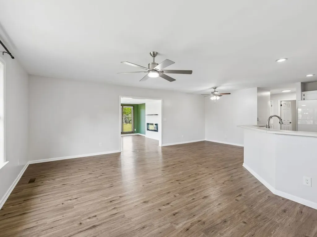 136 Oak Valley Drive Spring Hill TN 37174