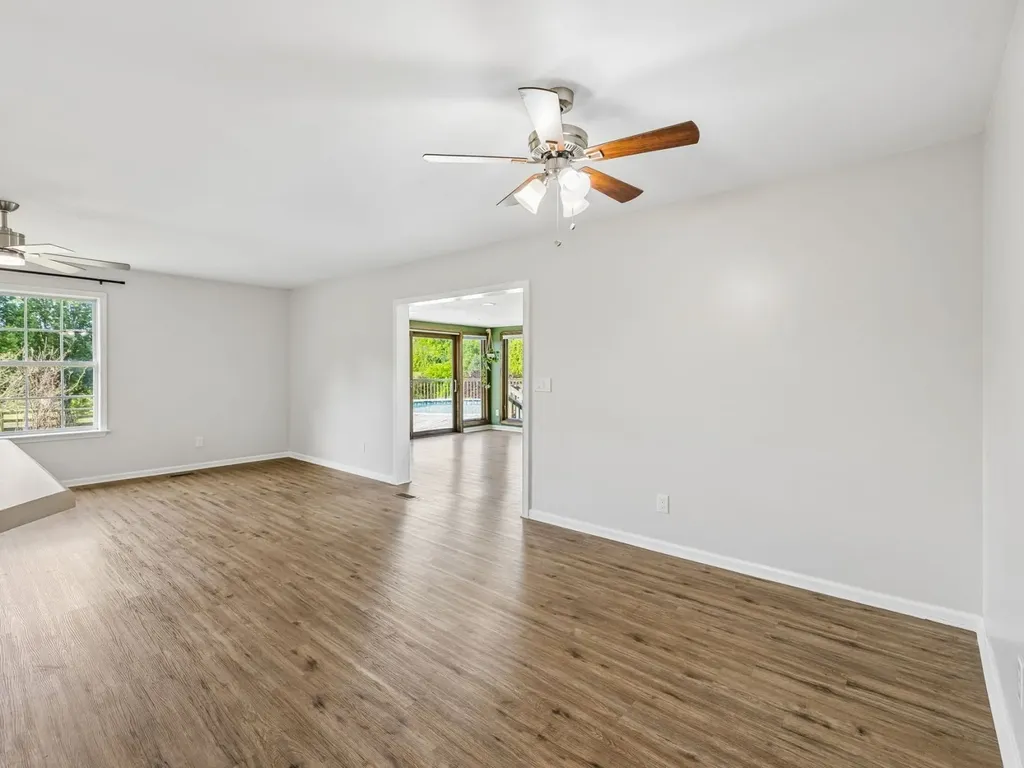 136 Oak Valley Drive Spring Hill TN 37174