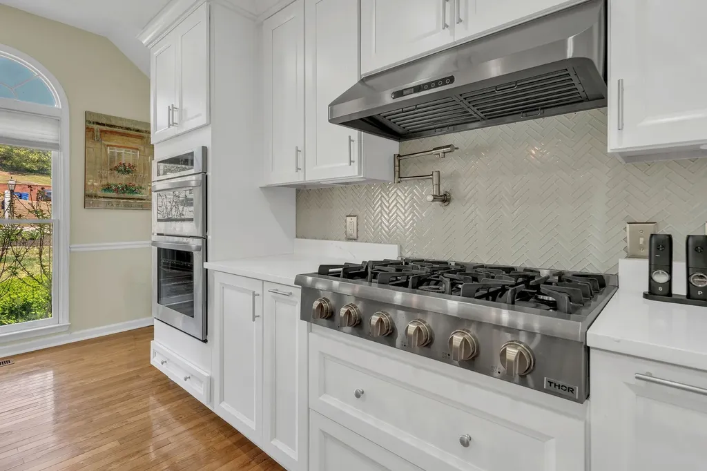 396 Solitude Circle Goodlettsville TN 37072