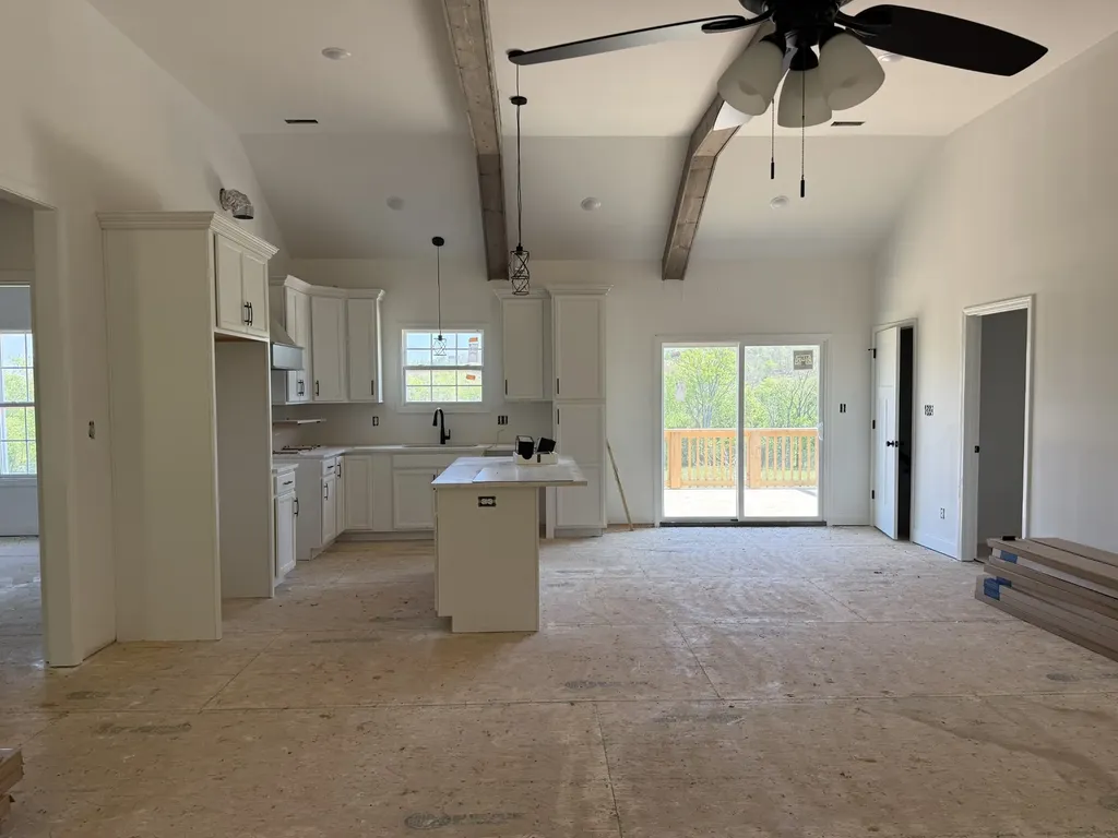 476 Buckeye Road Cumberland City TN 37050