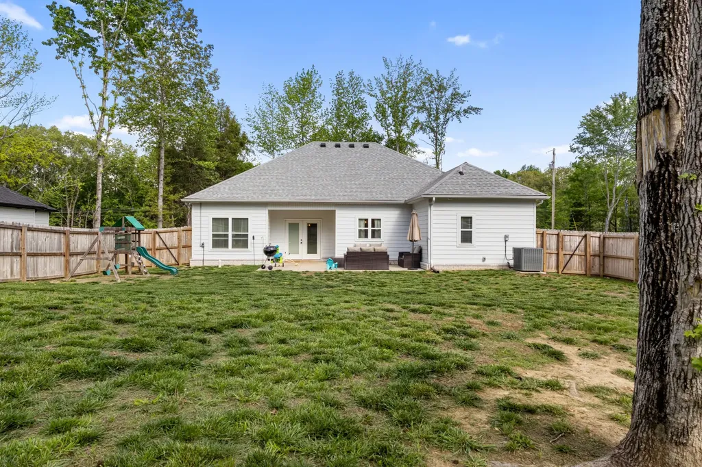 2220 Highway 48 Clarksville TN 37040