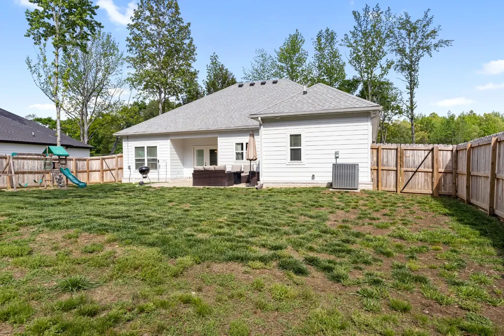 2220 Highway 48 Clarksville TN 37040