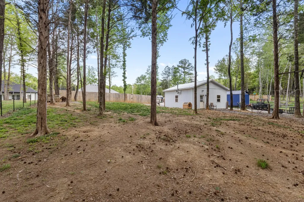 2220 Highway 48 Clarksville TN 37040