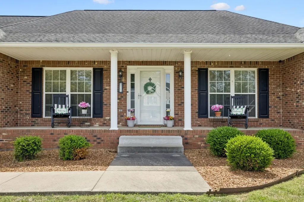 2426 Heartstone Court Clarksville TN 37043