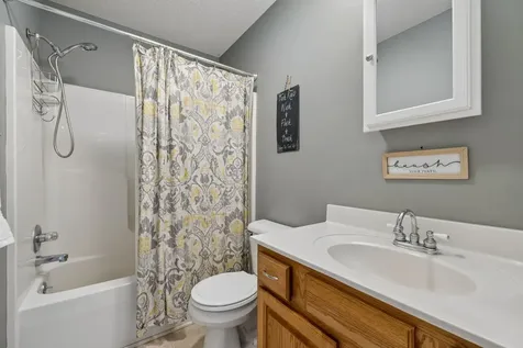 2426 Heartstone Court Clarksville TN 37043